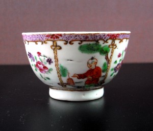 Qianlong Cup and Saucer – Mandarin