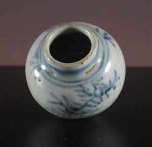 Hongzhi Ming Jar – Floral