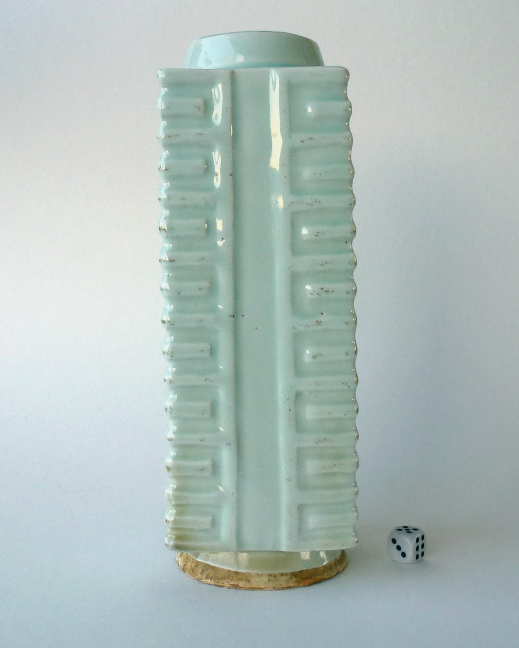 Celadon CONG Vase - Relief