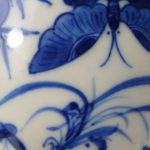 18th/19th C. chinese Porcelain Vase - Butterflies