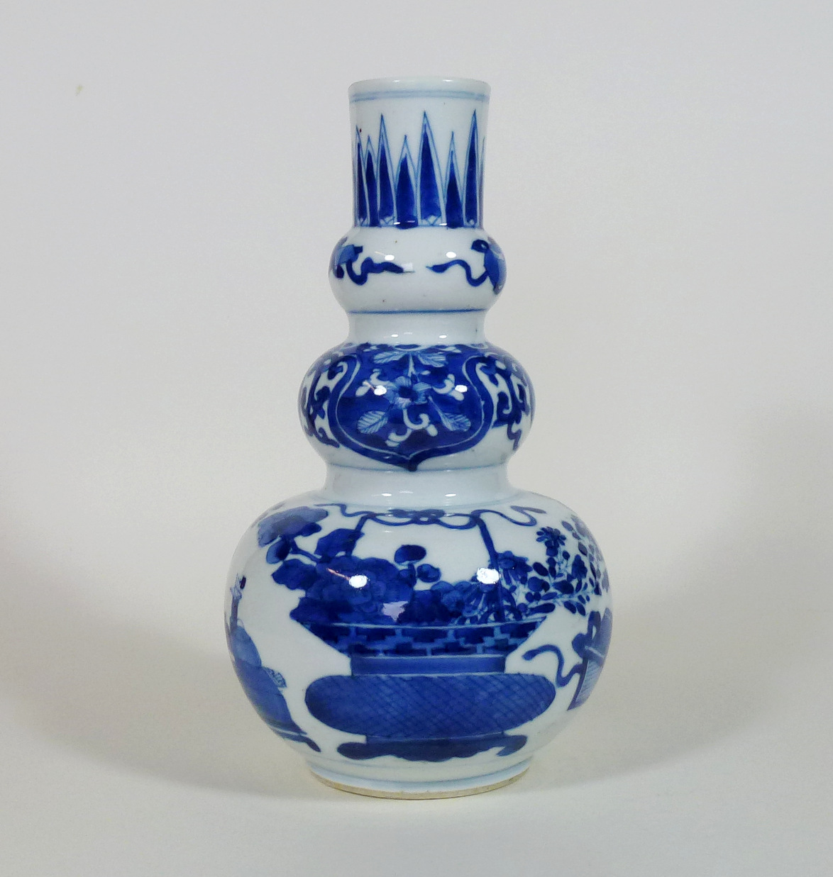 Kangxi Period - Triple Gourd Vase