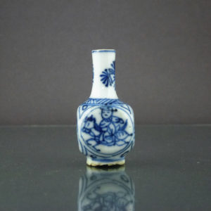 Chinese Kangxi Doll House Vase – Square Shape