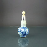 Chinese Kangxi Period Snuff Bottle – Floral
