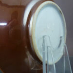 Chinese Kangxi Period Saucer – Café-au-lait