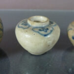 3 x chinese Ming Dynasty Jarlets