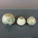 3 x chinese Ming Dynasty Jarlets