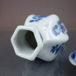Chinese 17/18th C. Kangxi Small Vase – Long Eliza