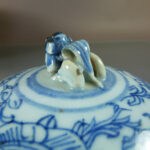 Chinese 19th C. Kamcheng Porcelain lidded Jar