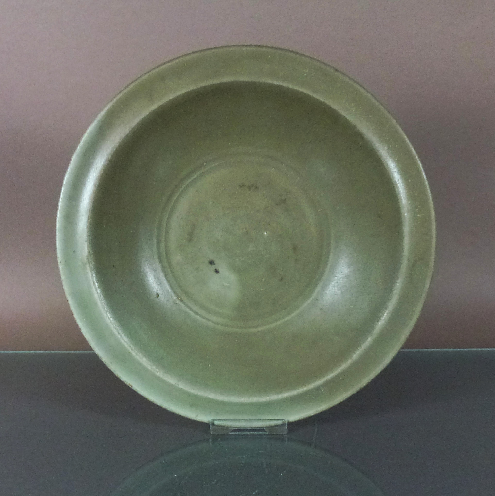 Chinese Ming Dynasty Celadon Ceramic Bowl